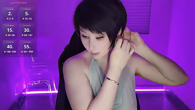 Snapshot of Goddess_Jin chatting on April 6, 2026, 1:34 pm Goddess Jin online show from April 6, 2026, 1:34 pm