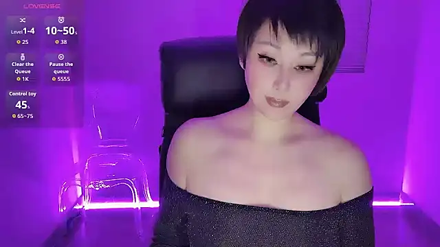 Snapshot of Goddess_Jin chatting on February 9, 2026, 4:27 pm Goddess Jin online show from February 9, 2026, 4:27 pm