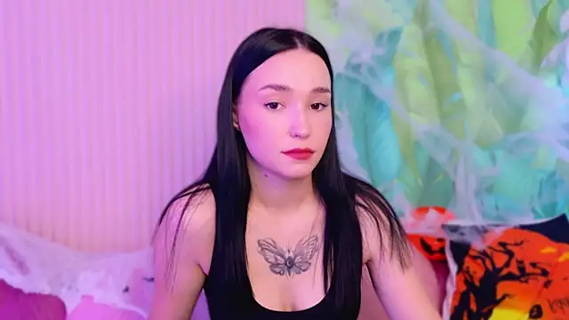 Amanda Choi online show from October 24, 2025, 5:28 am