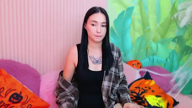 Amanda Choi online show from October 28, 2025, 10:36 am