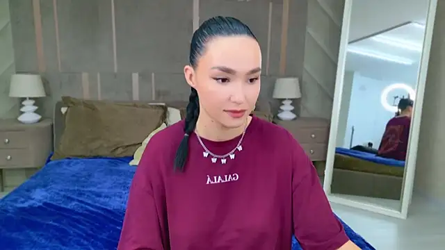 Amanda Choi online show from November 8, 2025, 3:26 pm