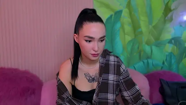 Amanda Choi online show from November 15, 2025, 10:30 am