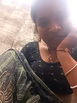 Snapshot of Cuty_prathna chatting on October 1, 2025, 3:55 am Cuty prathna online show from October 1, 2025, 3:55 am