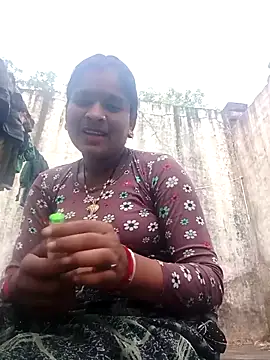 Snapshot of Cuty_prathna chatting on September 22, 2025, 12:44 pm Cuty prathna online show from September 22, 2025, 12:44 pm