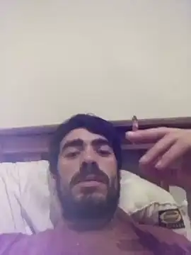lucctatu1 online show from October 7, 2025, 2:23 am