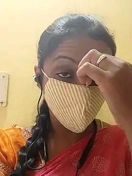 Snapshot of Tamil_Swathi chatting on July 9, 2026, 6:14 am Tamil Swathi online show from July 9, 2026, 6:14 am