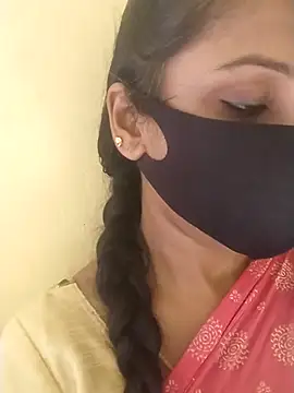 Snapshot of Tamil_Swathi chatting on July 26, 2026, 6:42 am Tamil Swathi online show from July 26, 2026, 6:42 am