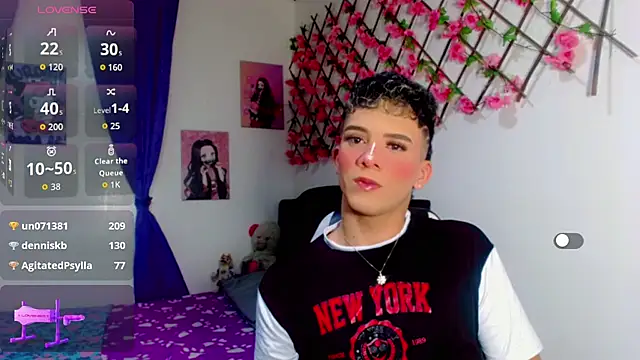 Noah SlaveX online show from September 22, 2025, 11:27 am