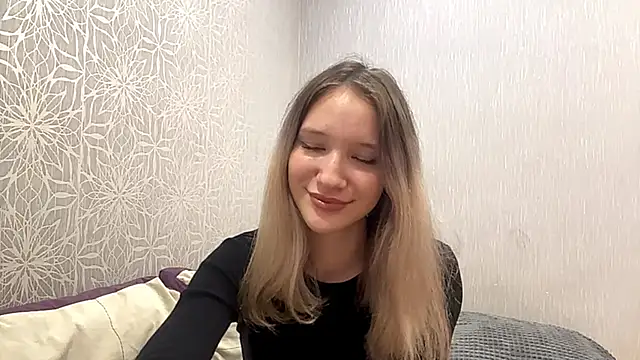 Kimi Kiwi online show from September 29, 2025, 12:44 pm