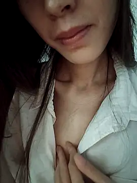 Hana-xinh online show from September 29, 2025, 2:34 pm