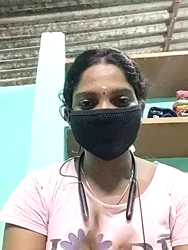tamil-nagini online show from October 2, 2025, 5:11 am