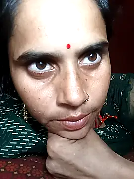 Cuty sunena online show from September 22, 2025, 3:07 pm