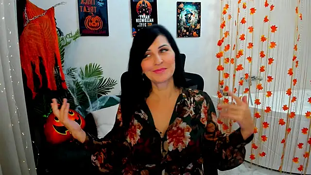 Moon Veloure1 online show from October 10, 2025, 3:29 am