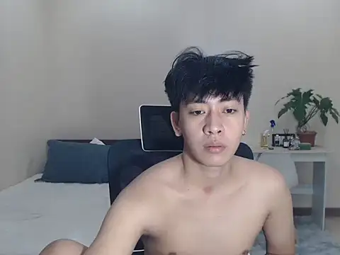 niel cumshow online show from November 4, 2025, 2:48 am