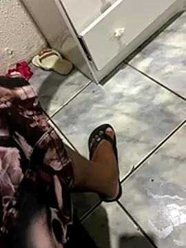 lukaas-69 online show from November 15, 2025, 12:25 am