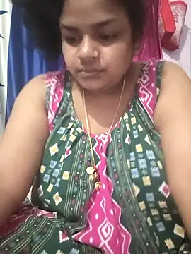 Deborbhavi222 online show from April 7, 2026, 10:22 pm