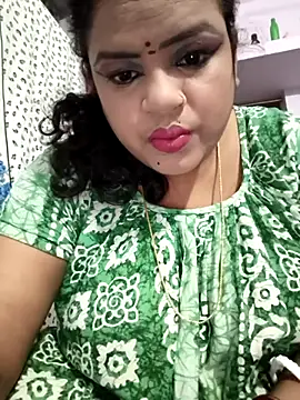Deborbhavi222 online show from April 10, 2026, 4:58 pm