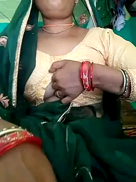 Snapshot of Divya_singh_ chatting on October 8, 2025, 8:27 am Divya singh online show from October 8, 2025, 8:27 am