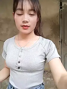 dorothyxx online show from March 3, 2026, 4:41 am