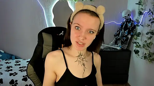 Elastikisss online show from April 10, 2026, 6:09 am