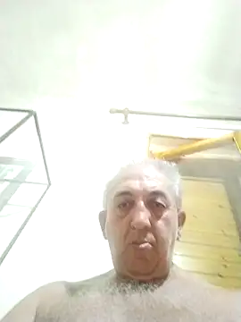 Snapshot of ficosi chatting on September 21, 2025, 5:29 pm ficosi online show from September 21, 2025, 5:29 pm