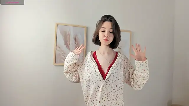 Veyaspace online show from October 6, 2025, 1:23 pm