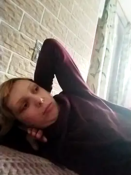 Ponka2011 online show from November 15, 2025, 6:50 am