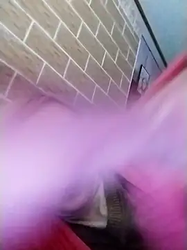 Snapshot of Ponka2011 chatting on February 2, 2026, 5:39 am Ponka2011 online show from February 2, 2026, 5:39 am