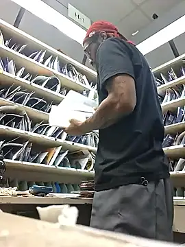 214KingLonggg online show from February 10, 2026, 3:11 pm