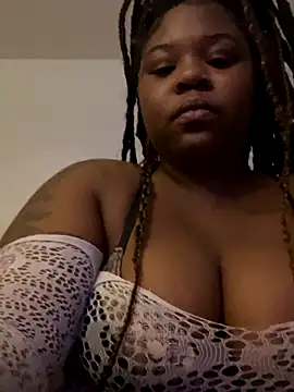 ChocolateKissesBaee online show from September 30, 2025, 6:58 pm