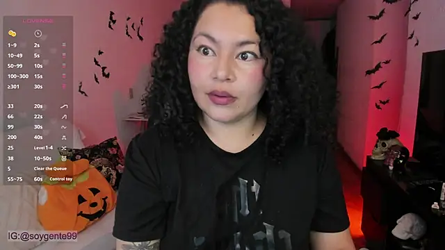 Chubby Licius online show from October 24, 2025, 11:48 pm