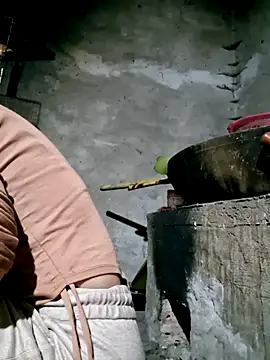 xuxulovezz online show from March 23, 2026, 12:00 am