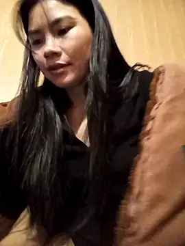 Suny babyy online show from November 17, 2025, 2:37 am