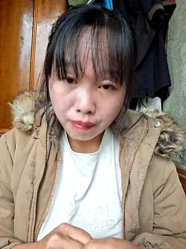 helenzz online show from November 2, 2025, 12:59 am