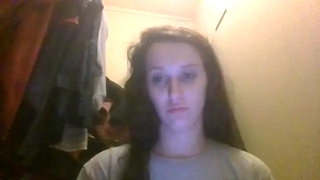 Snapshot of brunettebabexo3 chatting on May 21, 2026, 12:24 pm brunettebabexo3 online show from May 21, 2026, 12:24 pm