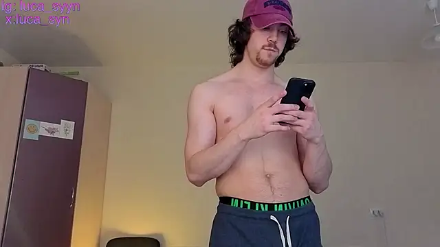 Snapshot of luca_syn chatting on February 4, 2026, 6:36 pm luca syn online show from February 4, 2026, 6:36 pm