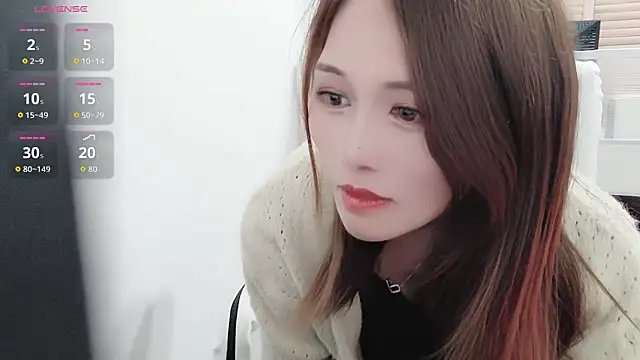 lizi- online show from November 14, 2025, 8:18 am