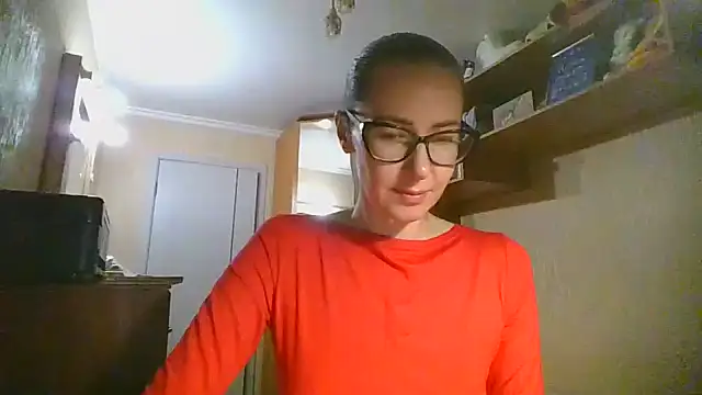 Snapshot of Norivann chatting on November 22, 2025, 7:02 pm Norivann online show from November 22, 2025, 7:02 pm