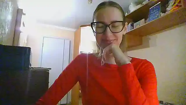 Snapshot of Norivann chatting on October 27, 2025, 10:49 am Norivann online show from October 27, 2025, 10:49 am