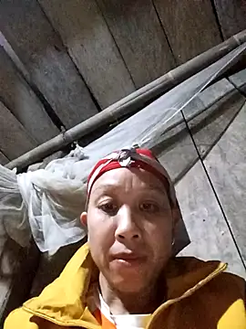 vtmbae online show from November 28, 2025, 8:20 pm