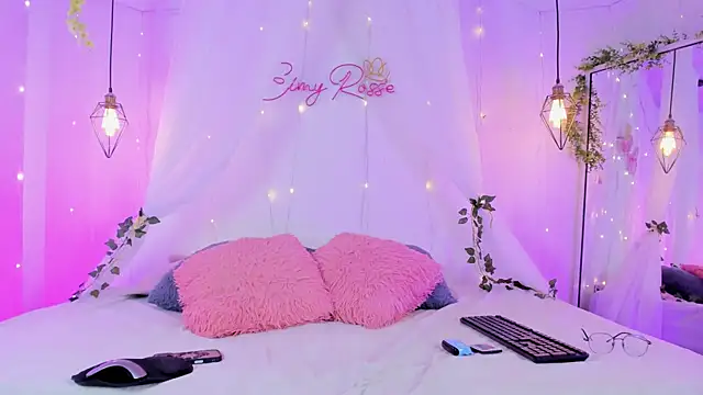 eimi rosse18 online show from April 24, 2026, 1:02 pm