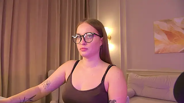 Eva Haris online show from October 6, 2025, 9:10 am