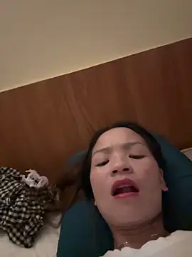 Snapshot of ___Dorry02___ chatting on October 10, 2025, 5:30 am Dorry02 online show from October 10, 2025, 5:30 am