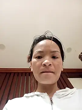 Snapshot of ___Dorry02___ chatting on October 15, 2025, 4:33 am Dorry02 online show from October 15, 2025, 4:33 am