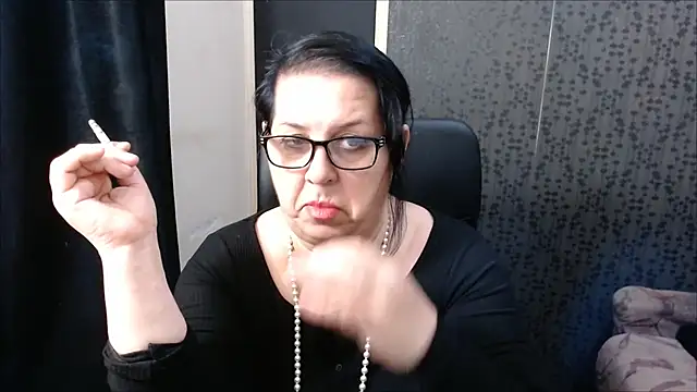 MissSanjanne online show from March 18, 2025, 7:44 am