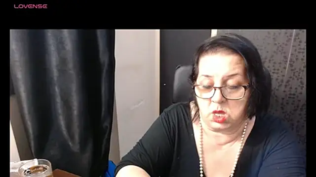 MissSanjanne online show from February 25, 2026, 7:14 pm