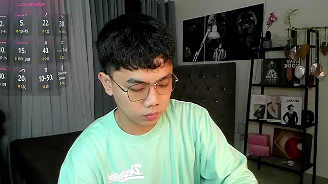 JuliuswildCock online show from October 5, 2025, 4:53 pm
