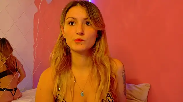 Anaayss  online show from October 21, 2025, 4:34 am