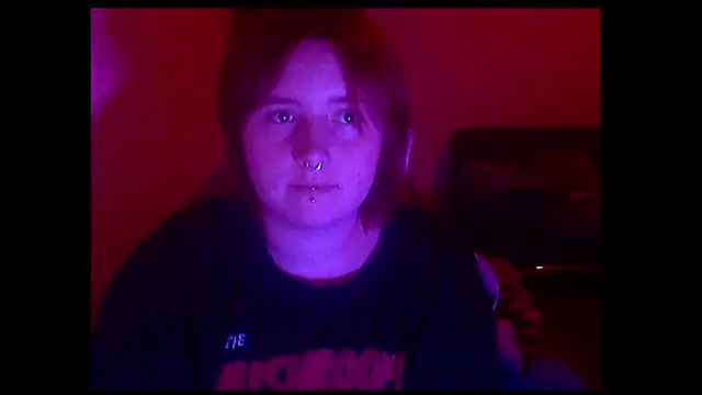 cranberryAlissa online show from September 30, 2025, 5:19 pm