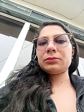 Mia-love-03 online show from September 27, 2025, 1:50 pm